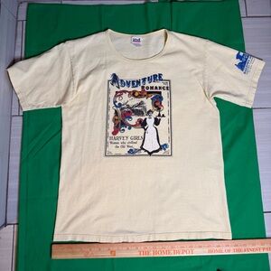 Vintage Anvil Cream “Harvey girls” Adventure Graphic Short-Sleeve Tee
